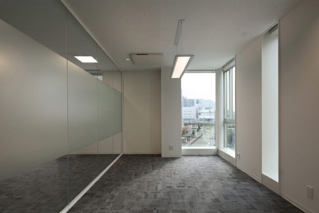 １２　３Ｆ応接室