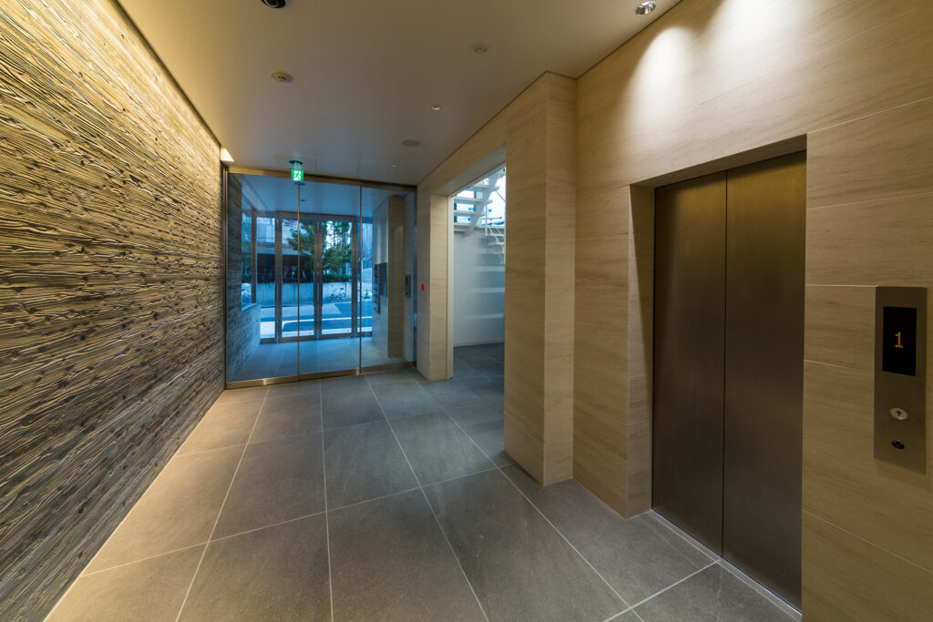 08 1階 エントランスホール