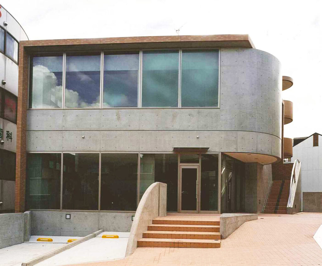 1997d近鉄川西駅前ﾏﾝｼｮﾝB